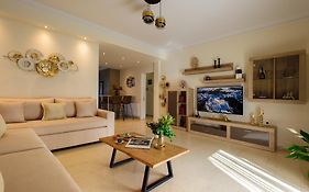 Blue Ark Harmony Residence